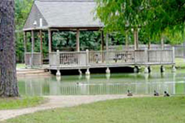 Lake Park Pavilion